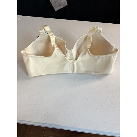 Vanity Fair 44D Women's Full Figure Beauty Back Smoothing Bra Ivory NWT 78493 - Picture 5 of 7
